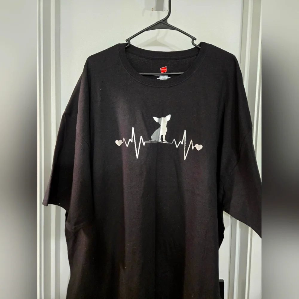Black Chihua Graphic T-Shirt